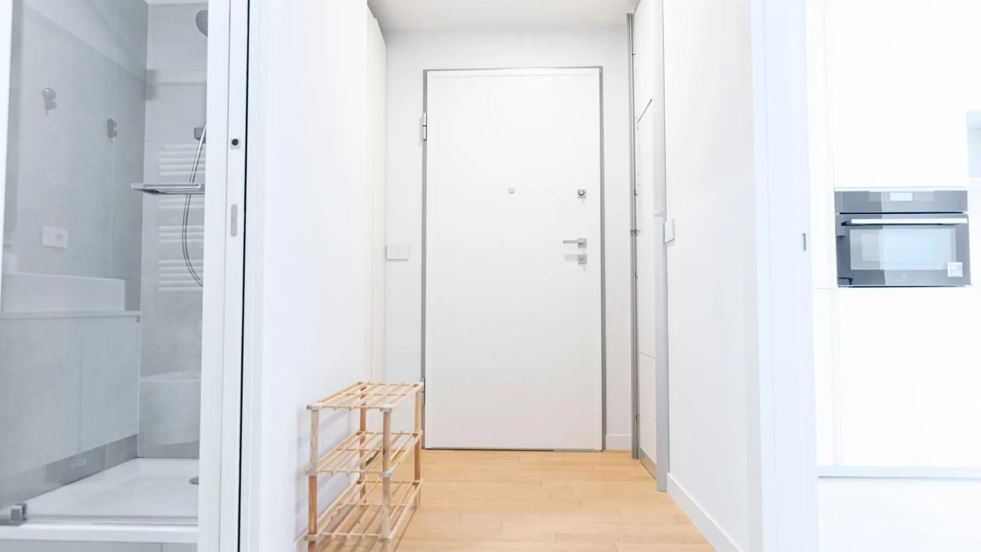 Luxury Apartment - Principe Eugenio 3 Милан
