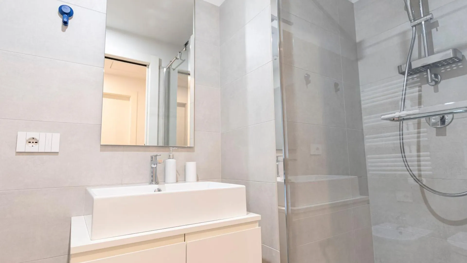 Luxury Apartment - Principe Eugenio 3 Милан Италия