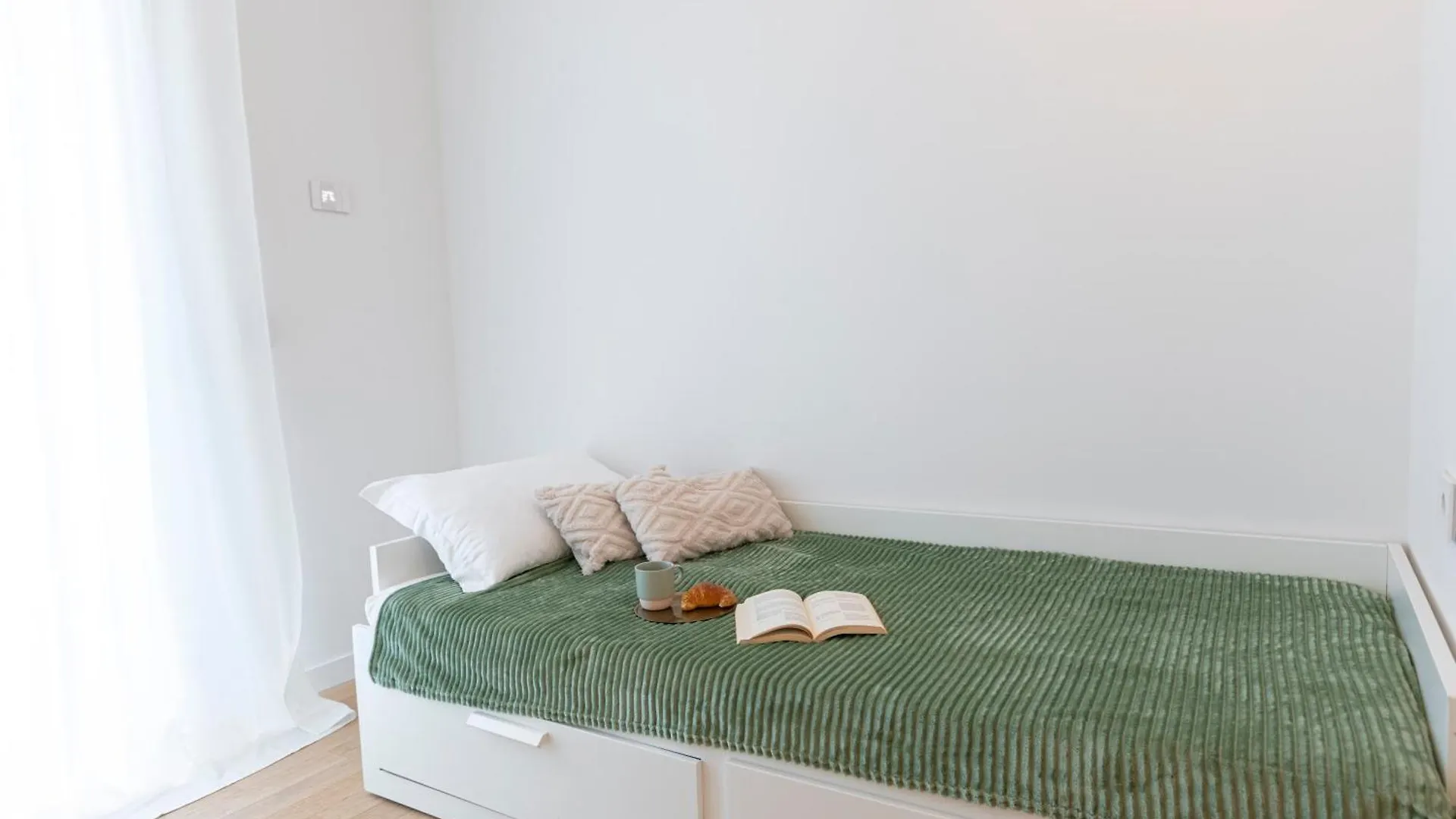Luxury Apartment - Principe Eugenio 3 Milan